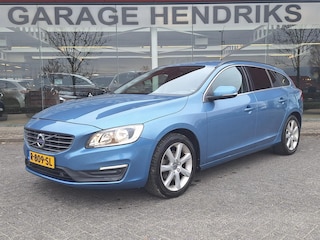 Volvo V60 2.0 T3 Momentum | Trekhaak 1600kg | Navi | Climate | Memory Seat | occasion