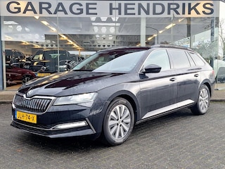Skoda Superb Combi 1.4 TSI 218pk iV Business Edition | Trekhaak 1600kg wegklapbaar | Achterbank verwarming | Full LED | occasion