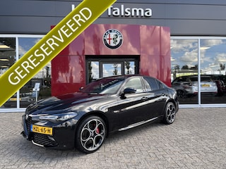 Alfa Romeo Giulia 2.0T 280 AWD Veloce | 19" Velgen | Panoramadak | Adas 2 | Carplay en Android Let op auto niet altijd aanwezig