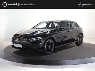 Mercedes-Benz A-klasse 250 e Business Solution AMG | Panoramaschuifdak | Premium Plus | 19”AMG-velgen | Head-up display | Dodehoekassistent |