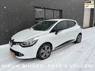 Renault Clio TCe 90 Night&Day / R-Link Navigatie / Parkeersensoren achter!