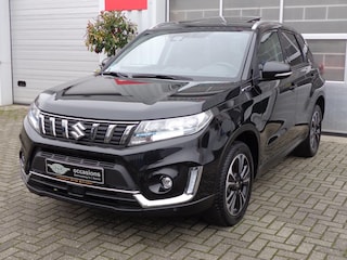 Suzuki Vitara 1.5 Hybrid Style AllGrip Panoramadak, Leder / Alcantara,Navi,Camera,etc,etc