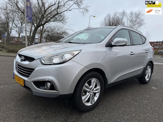 Hyundai ix35 2.0i Style / 1e.eigenaar / airco/ cruise.control /elek.ramen / trekhaak / deurvergrendeling / nap....