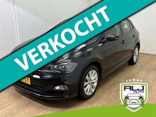 Volkswagen Polo Occasion 1.0 TSI Highline | Zwart | Tweedehands Volkswagen Polo | Stoelverwarming | Airco | Cruisecontrol