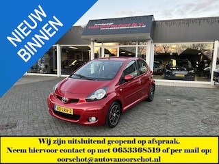 Toyota Aygo 1.0-12V Aspiration Red