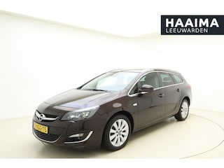 Opel Astra Sports Tourer 1.4 Turbo Cosmo 140 PK | Navigatie | Trekhaak | Climate control | Weinig kilometers | Camera | Extra getint glas | Half lederen bekleding