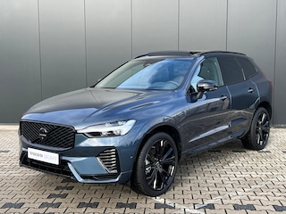 Volvo XC60 T6 Plug-in hybrid AWD Plus Black Edition | Direct Beschikbaar | Panoramadak | 360 Camera | Head-Up | Harman/Kardon | Elektrische Stoelen | Stoelverwarming