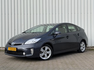 Toyota Prius 1.8 Business|HUD|Trekhaak|Cruise|Keyless|Navi|Camera