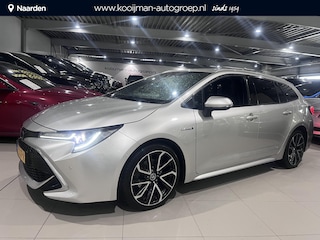 Toyota Corolla Touring Sports 2.0 Hybrid Business Sport Intro