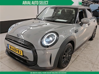 Mini Mini 1.5 102pk Automaat Essential | Facelift | 16" Zwarte velgen | Black Exterior Pack | CarPlay / Android | Getint glas