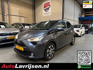 Toyota Aygo X-JOY NL AUTO NAP AUTOMAAT ANDROID / APPLE CARPLAY CRUISE LMV CLIMACONTROL LED X-TRA GETINT GLAS!!