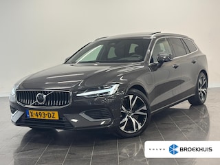 Volvo V60 2.0 T6 Plug-in hybrid AWD Ultimate Bright | Panoramadak | Trekhaak | Stuurverwarming | Achterbank verwarmd |  Harman Kardon |