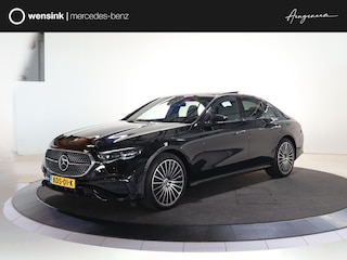 Mercedes-Benz E-klasse 300e Sport Edition | Panoramaschuifdak | Premium Plus | Rijassistentiepakket Plus | Night | Head-up display | Burmester