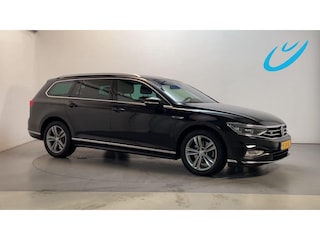 Volkswagen Passat Variant 1.5 TSI 150pk DSG Elegance Business R R-Line Virtual Cockpit Stoelverwarming DAB+
