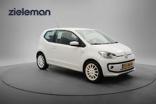 Volkswagen Up 1.0 High up - Navi, PDC, Airco, Stoelverwarming