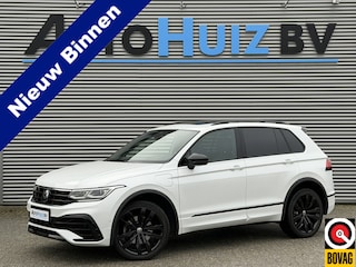 Volkswagen Tiguan 1.4 TSI eHybrid R-Line Leer LED Panoramadak Trekhaak 20 Inch Elek Stoelverstelling Stuurwielverwarming Keyless Entry Head-Up Display