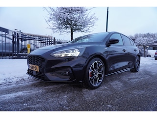 Ford Focus 1.0 EcoBoost Hybrid 125pk ST Line X Business Trekhaak