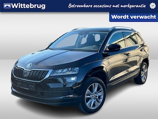Skoda Karoq 1.0 TSI 110pk Ambition CLEVER uitvoering / LED / Digitale cockpit / LM 17 inch/ Navigatie / Parkeersensoren / Camera / Varioflex