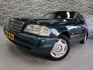 Mercedes-Benz C-klasse 180 Elegance *Geen roest! *APK sept 2027!!