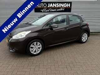 Peugeot 208 1.2 VTi Active | Climate Control  | Navigatie | Bluetooth | Cruise Control | All season Banden | BETREFT EEN MEENEEMRPIJS!