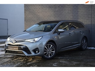 Toyota Avensis Touring Sports 1.8 VVT-i Executive, Automaat