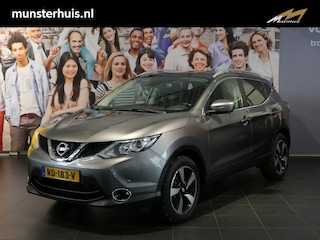 Nissan Qashqai 1.2 N-Connecta - PANORAMADAK! - Trekhaak - Rondom camera - Navi