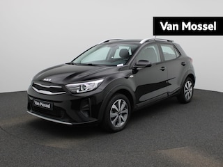 Kia Stonic 1.2 Urban Edition | LMV | Parkeer sensoren | Bluetooth | Apple carplay | Airco | DAB | Lage km stand