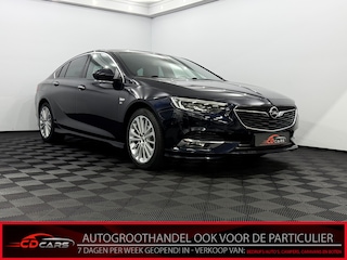Opel Insignia Grand Sport 1.5 Turbo Innovation Half leder, Camera, Navi, Head-up display, Stoelverwarming, A start stop, Rijstrook correctie, Cruise control