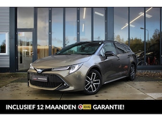 Toyota Corolla Touring Sports 1.8 Hybrid Active Bi-tone // Stoel- & Stuurverwarming | HUD | Camera | CarPlay & Android Auto | Elek. achterklep | Adap. cruise control