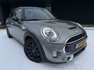Mini Cabrio 2.0 Coop.S Chili // Goed uitgerust // Dealer onderhouden //