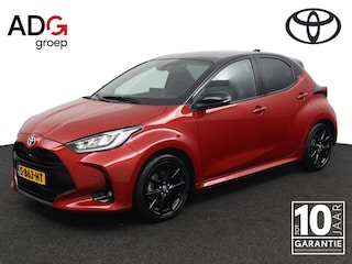 Toyota Yaris 1.5 Hybrid Executive | Panoramadak | JBL Audio | Trekhaak | Parkeersensoren Rondom | Grootscherm Navigatie | Origineel NL |