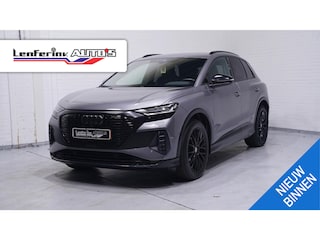 Audi Q4 40 Launch edition Advanced 77 kWh Lederen sportstoelen Matrix Black Pack Apple Carplay Stoelverwarming Accu 94%