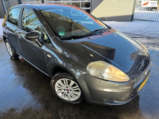 Fiat Punto Grande 1.4 Edizione Lusso / Airco / 5DRS / NAP / AUT