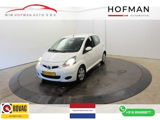 Toyota Aygo 1.0-12V Comfort Navigator 5drs. Airco NAP