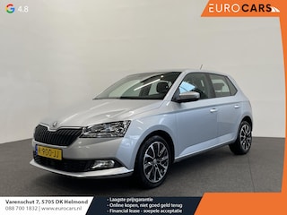 Skoda Fabia 1.0 TSI Business Edition Navigatie Apple Carplay/Android Auto Parkeersensoren achter Cruise Control Airco Lichtmetalen velgen
