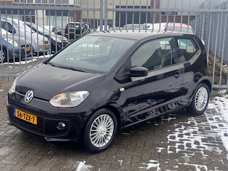 Volkswagen Up 1.0 high up! BlueMotion NL AUTO NAP! NAVI l AIRCO l 15'LMV l Elek pakket! TOPSTAA l DEALER OH!