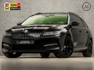 Skoda Superb Combi 1.4 TSI iV Sportline Black Edition 218Pk Automaat (PANORAMADAK, APPLE CARPLAY, RS KUIPSTOELEN, CARBON INLEG, SFEERVERLICHTING, CAMERA, KEYLESS, STUURVERWARMING, NIEUWSTAAT)