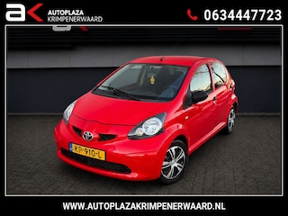 Toyota Aygo 1.0-12V Nieuwe apk Apple carplay