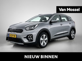 Kia Niro 1.6 GDi Hybrid DynamicPlusLine | ACHTERUITRIJCAMERA | STUURVERWARMING | STOELVERWARMING | CRUISE CONTROL | PARKEERSENSOREN | APPLE CARPLAY |