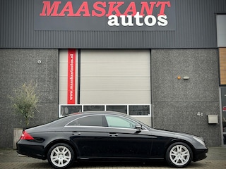 Mercedes-Benz CLS 350 CGI / Aut / 292pk / 2nd owner / Red interior / First paint / A1 shape / ONLY 55979KM!