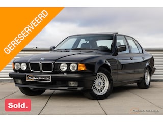 BMW 750i E32 | 75.000KM | Perfect Condition | Sunroof | HiFi