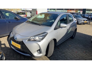 Toyota Yaris 1.5 Hybrid Design