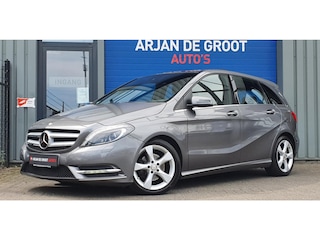 Mercedes-Benz B-klasse 200 AUTOMAAT Pano Xenon Trekhaak Cruise Clima