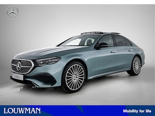 Mercedes-Benz E-klasse 300 e Sport Edition | Trekhaak | Nightpakket | Premium Pakket | Parkeerpakket met 360°-camera | Memorypakket | URBAN GUARD voertuigbescherming plus | Winter pakket | KEYLESS GO-pakket | Akoestisch comfortpakket |