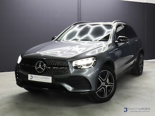 Mercedes-Benz GLC 300e 4M | Aut 9G | AMG | Pano | Camera | DAB | Parkeer Pakket | Zwenkb. Trekhaak | Night Pakket | 19" LM Velgen |