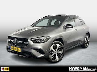 Mercedes-Benz GLA 250 e Star Edition Luxury Line / NL auto / Panoramadak / Trekhaak / Plug-In Hybride / Nw model