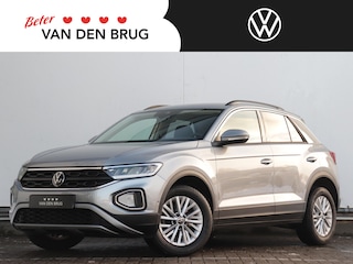 Volkswagen T-Roc Life | Stoelverwarming | Adaptive Cruise | Carplay & Android Auto | LED | Parkeerhulp |