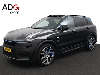 Lynk & Co 01 1.5 PHEV | Panoramadak | Parkeercamera | Navigatie | Elektrische achterklep |