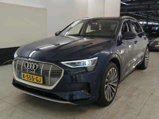 Audi e-Tron 55 Quattro Business edition Plus 95 kWh PANO TREKHAAK LEER