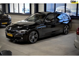 BMW 3-serie Touring 320i M Sport / Panoarama / Leder / NL Auto / 19 Inch / Shadowline
